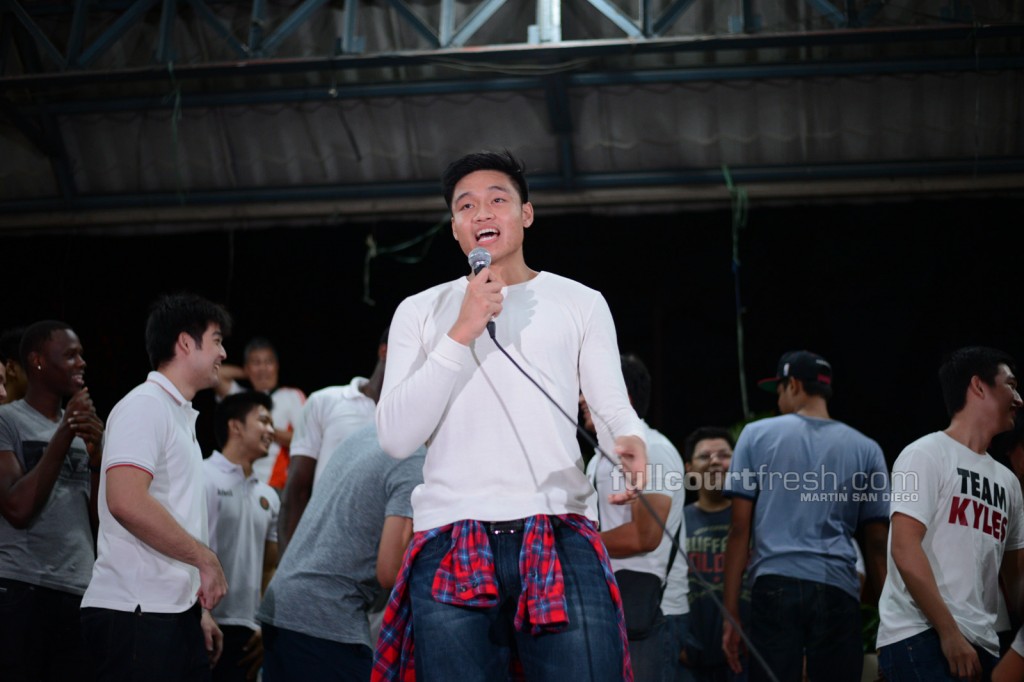 UP-fighting-maroons-bonfire-2014-uaap-season-77 (19)