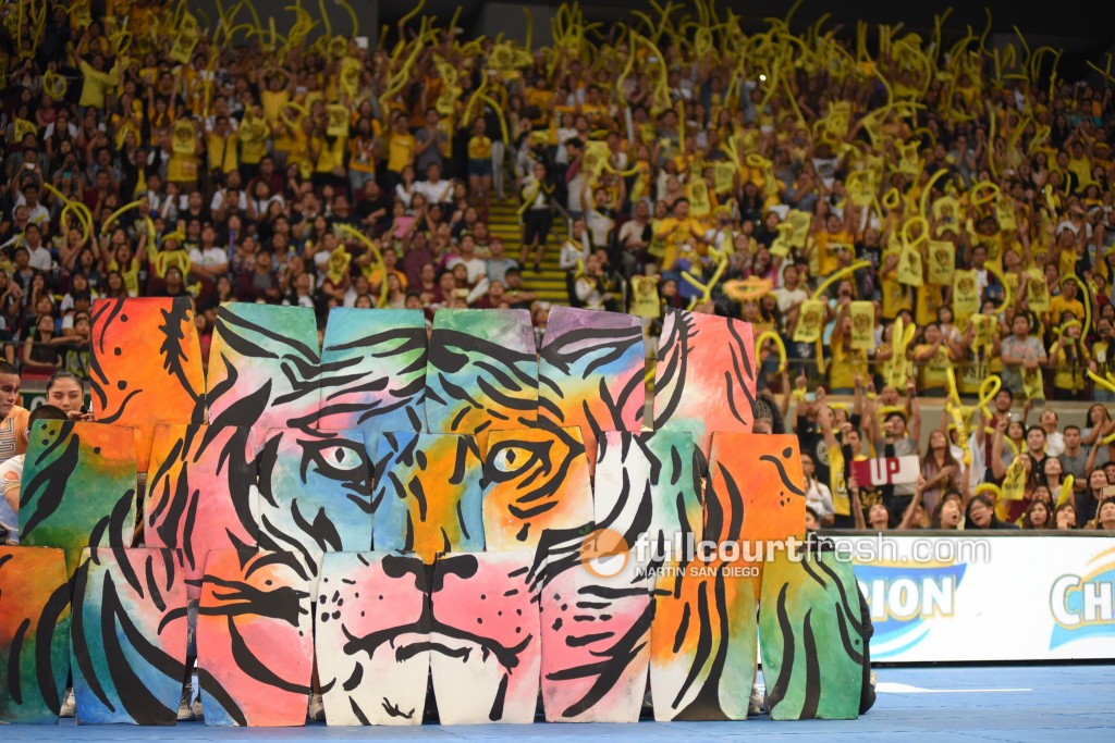 UST surprised the crowd right from the start with a large Growling Tiger image. Salinggawi ranked second with 651.5 points, just 12 points behind the champions