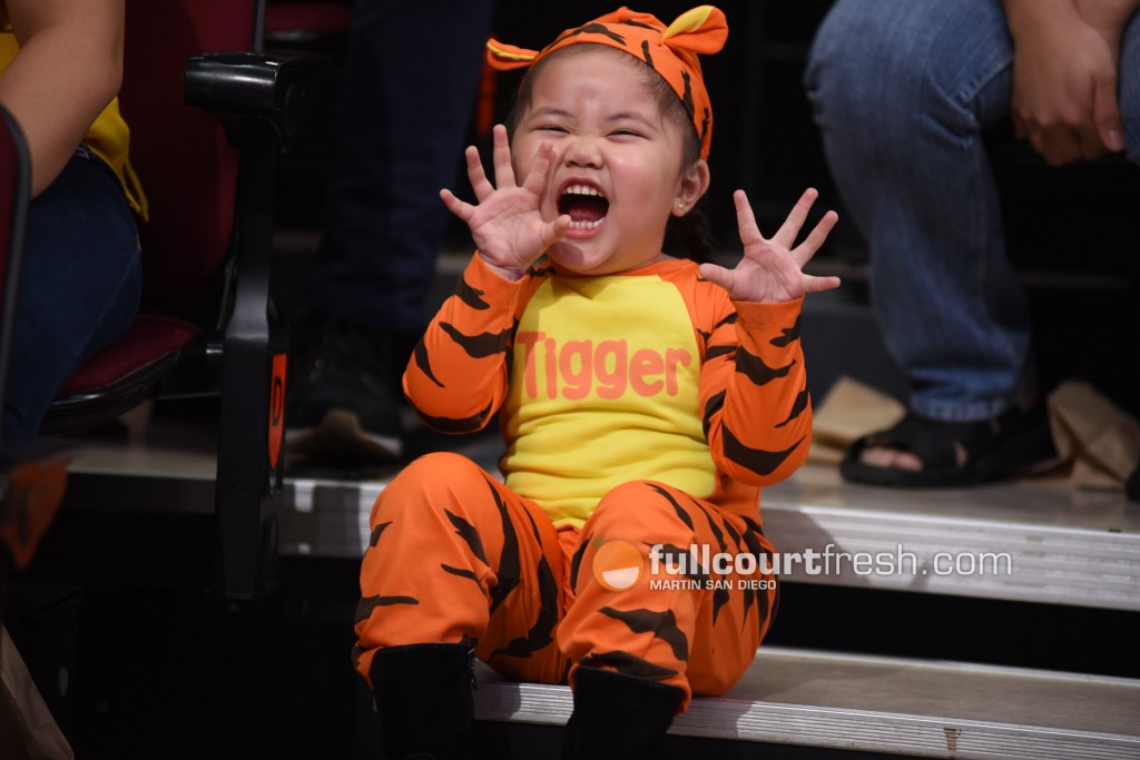 uaap-78-ust-tigers-def-nu-bulldogs - 6398