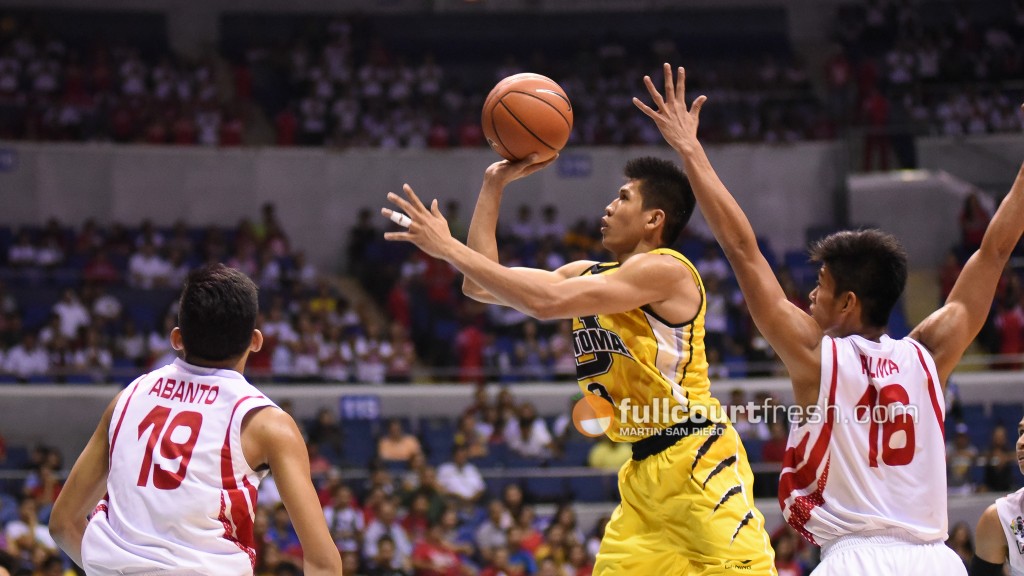 Ed Daquioag lead the Growling Tigers with his career-high 34 points, surpassing Dylan Ababou's 30 in 2009. 