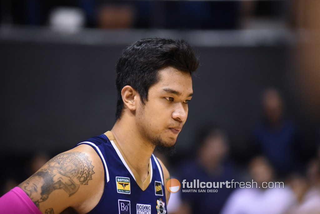 uaap-78-semis-ust-tigers-def-nu-bulldogs-83