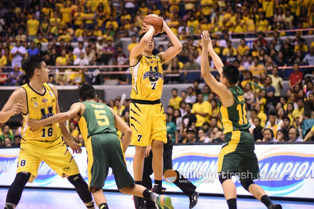 uaap-78-finals-game-2-ust-tigers-def-feu-tamaraws-kevin-ferrer-21